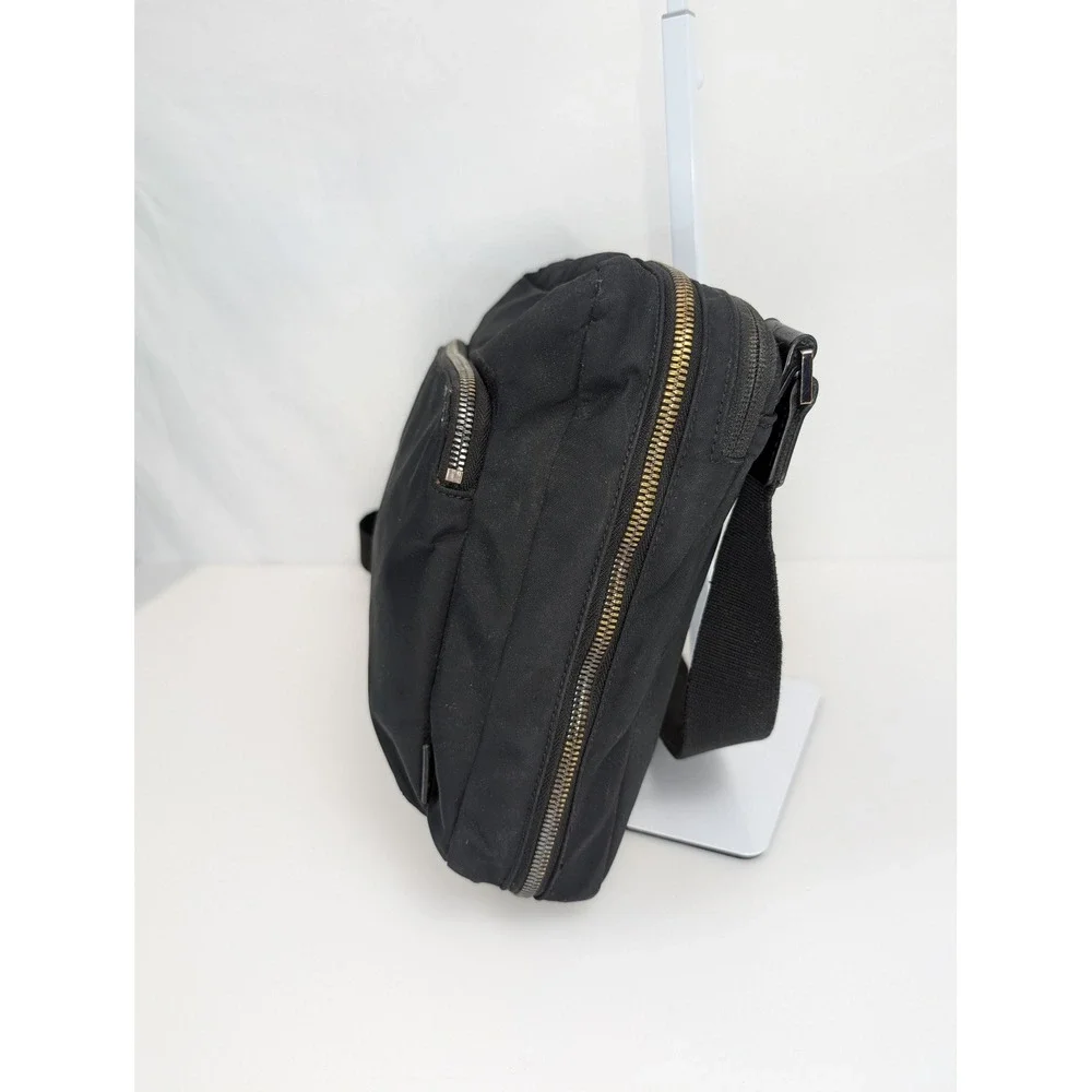Away Travel Messenger Bag Black Nylon Crossbody Tech Laptop‎ Bag Minimalist